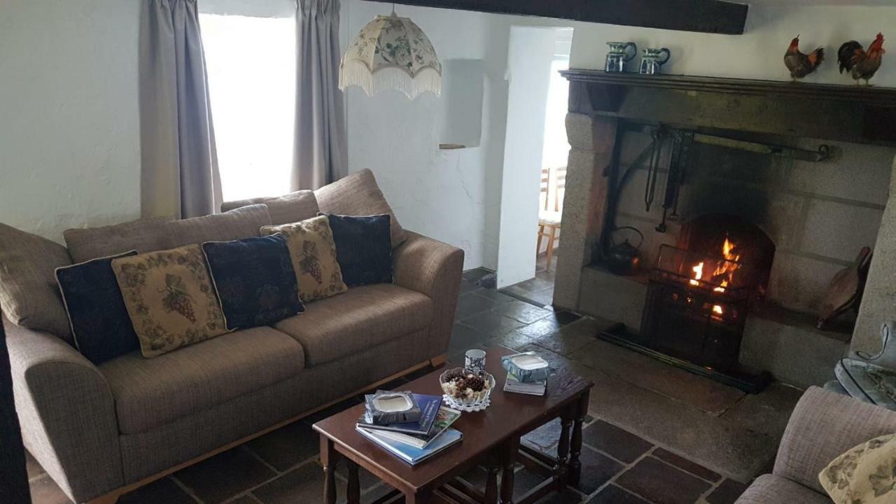 Stunning Views At Ballagh Cottage Newcastle Newcastle  Exterior foto