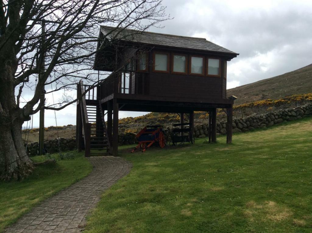 Stunning Views At Ballagh Cottage Newcastle Newcastle  Exterior foto
